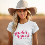 Pink Bride's Squad Personalisiert Brautparty Tanks<br><div class="desc">Benutzerdefinierte Brautparty-T-Shirts und Panzer mit "Bride's Squad"-Grafik in einem stilvollen Pinselskript. Personalisieren Sie es mit Ihrem Hochzeitstermin,  Hochzeitshashtag,  Namen oder anderen benutzerdefinierten Text. Perfektes Geschenk für Braut,  Brautmädchen und Hochzeitsfeier zum Junggeselinnen-Abschied oder Hochzeitsfeiern!</div>