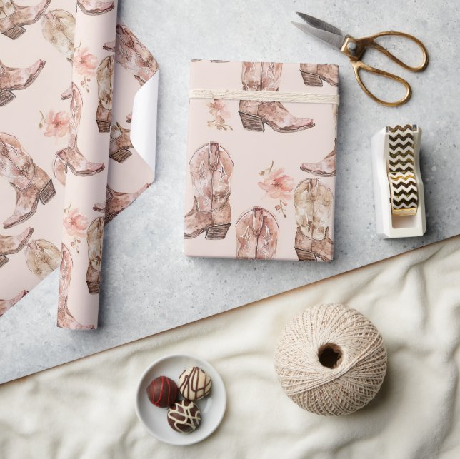 Pink Brown Cowgirl Southwestern Boots Floral Geschenkpapier (Kunsthandwerk)