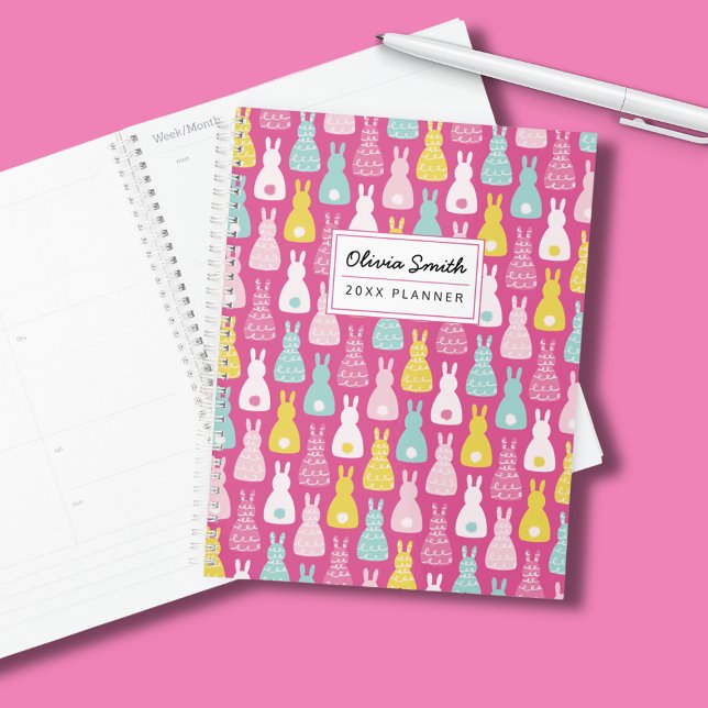 Pink Bunny Rabbit Muster Planer (Colorful pink bunny rabbit planner for all your organisational or back to school needs.)