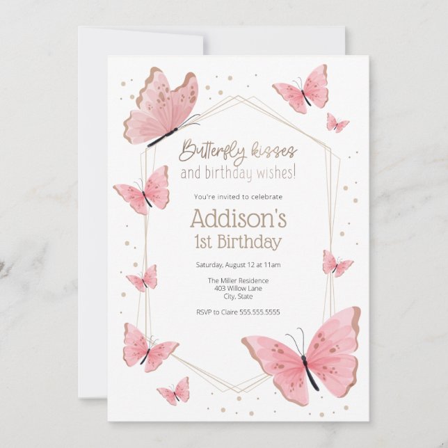 Pink Butterfly Kisses und Birthday wünscht Geburts Einladung (Vorderseite)