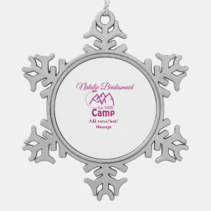 Pink Camp Bridesmaid geben Name Datum Jahr Bachelo Schneeflocken Zinn-Ornament