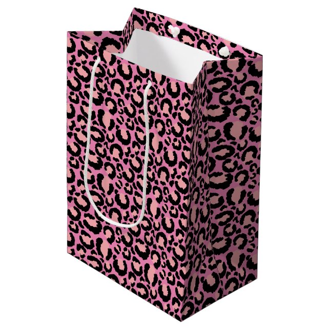 Pink Cheetah Print Mittlere Geschenktüte (Vorderseite Schrägansicht)