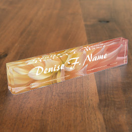 Pink Dahlia Petals Personalisiert Namensplakette