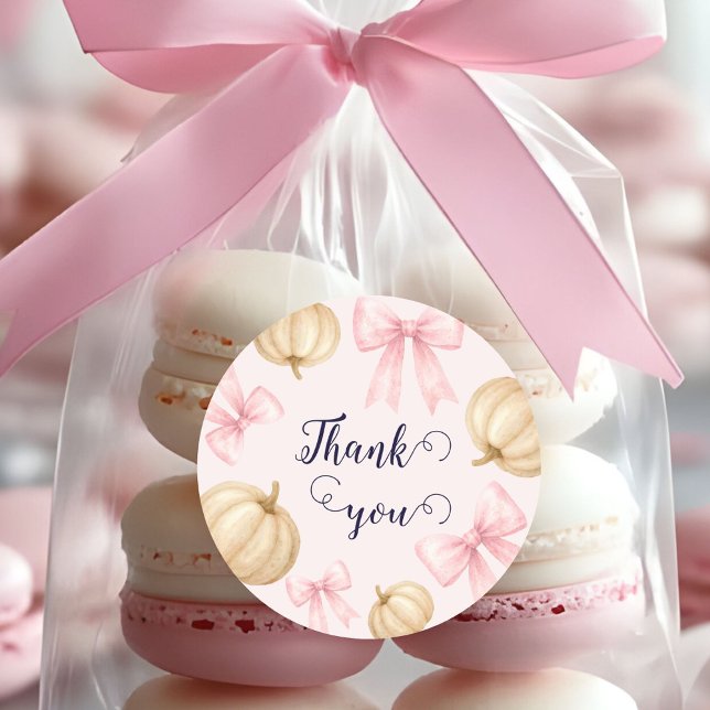 Pink delicate bow Pumpkin Baby Shower Runder Aufkleber (Von Creator hochgeladen)