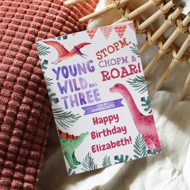 Pink Dinosaur Young Wild und 3. Geburtstag (Von Creator hochgeladen)