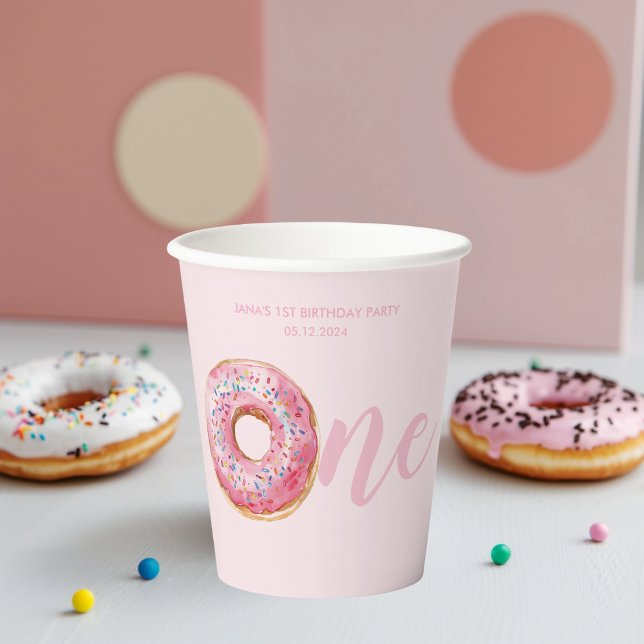 Pink Donut Birthday Pappbecher (Von Creator hochgeladen)