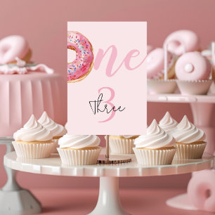 Pink Donut Birthday Tischnummer