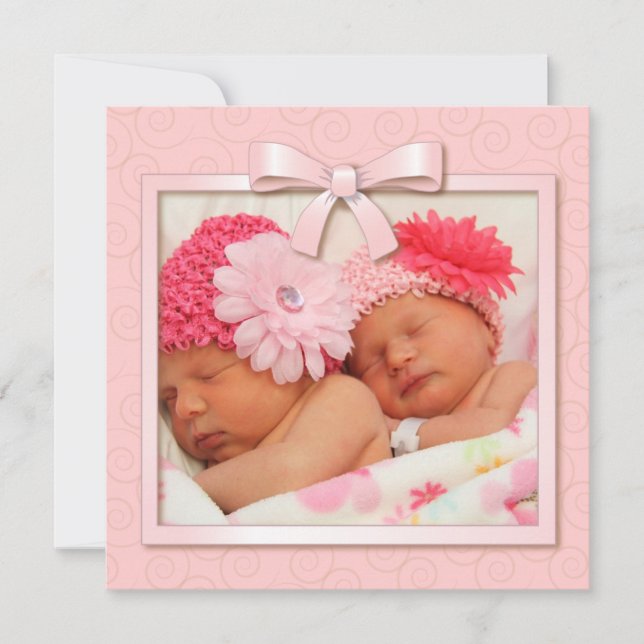 Pink Dots Twin Girls Baby Foto Geburtsankündigung Ankündigung (Vorderseite)