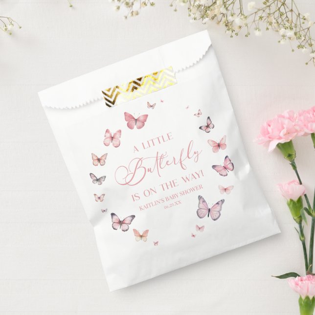 Pink Ein kleiner Schmetterling ist auf dem Weg zur Geschenktütchen (Versiegelt)