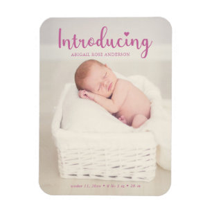 Pink Einführung Script Elegant Baby Girl Neugebore Magnet