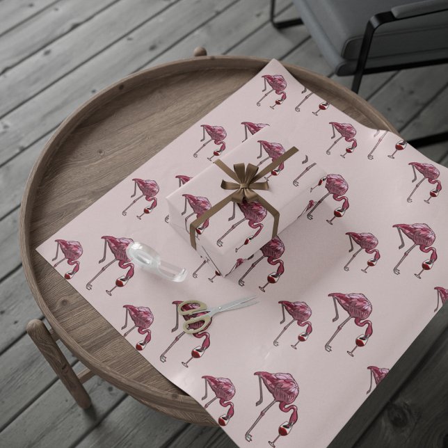 Pink Flamingo Pattern Wein Drink Funny Geschenkpapier (Flamingo Pattern Birthday Gift Wrap Pink Wrapping Paper)