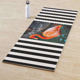 Pink Flamingo Schwarz-weiß Stripe Dare Different Yogamatte