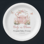 Pink Floral Baby in Bloom Butterfly Babydusche Pappteller<br><div class="desc">Elegante rosa Blumengartentor Aquarellbild. Babydusche,  Babydusche,  Babydusche mit Schmetterling,  Coquette-Rosa-Babydusche,  bohemische Whimsikale botanische Blütendusche</div>