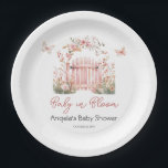 Pink Floral Baby in Bloom Butterfly Babydusche Pappteller<br><div class="desc">Elegante rosa Blumengartentor Aquarellbild. Babydusche,  Babydusche,  Babydusche mit Schmetterling,  Coquette-Rosa-Babydusche,  bohemische Whimsikale botanische Blütendusche</div>