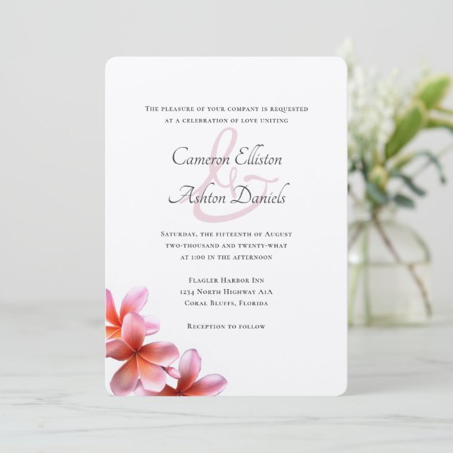 Pink Floral Frangipani White Wedding Einladung (Stehend Vorderseite)