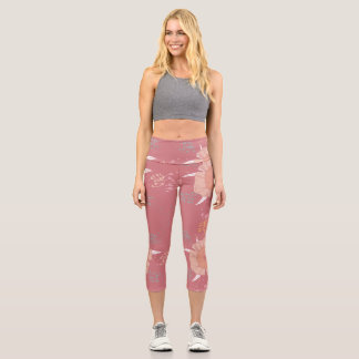 PINK FLORAL PATTERN CAPRI LEGGINGS