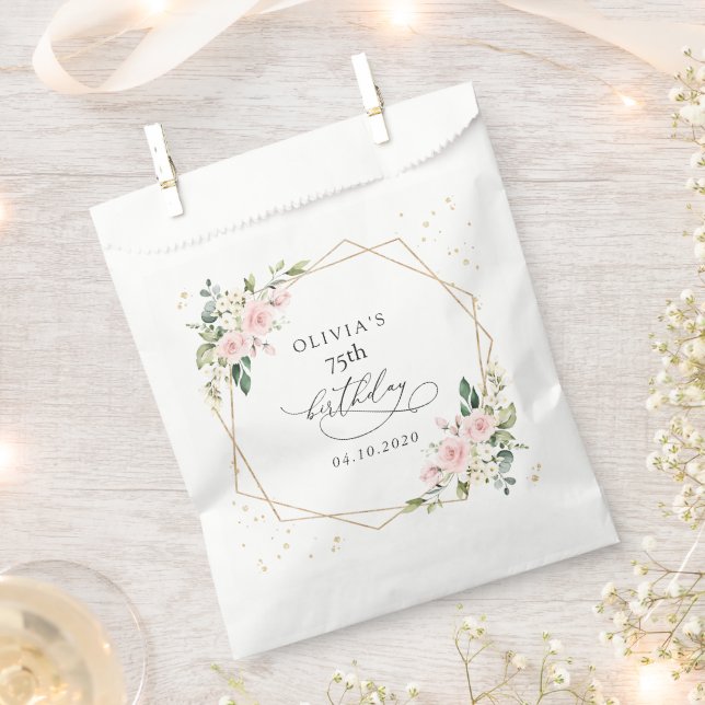 Pink Flowers, White Flowers, Greenery, Birthday Geschenktütchen (Ausgeschnitten)
