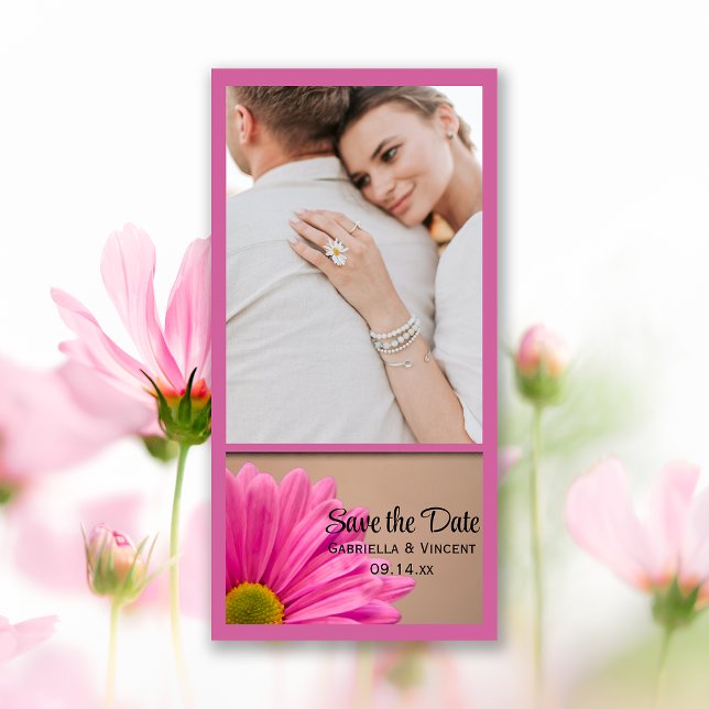 Pink Gerber Daisy Wedding Save the Date Foto Card (Von Creator hochgeladen)