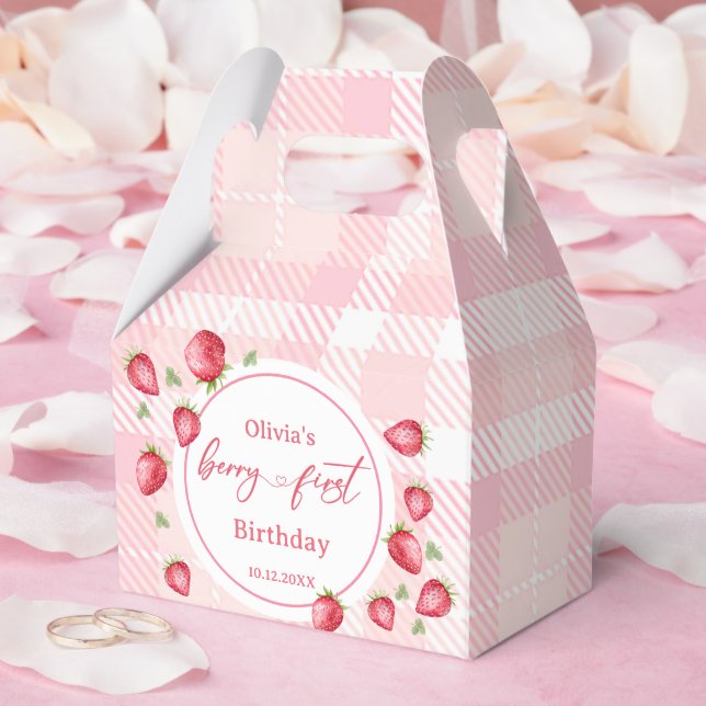 Pink Gingham Strawberry Birthday Geschenkschachtel (Hochzeit)