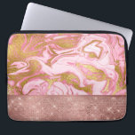 Pink Gold Glitzer und Sparkle Marmor Laptopschutzhülle<br><div class="desc">Rosa Rose Gold Glitzer und Marmorschlauch aus Sparkle. Der Rosa- und Goldmarmorschlauch ist perfekt für das Mädchen,  das Lieben Rose Gold und Funkeln.</div>