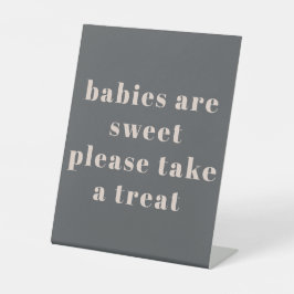 Pink Gray Boho Typografie Baby Shower Gefallen Sockelschild