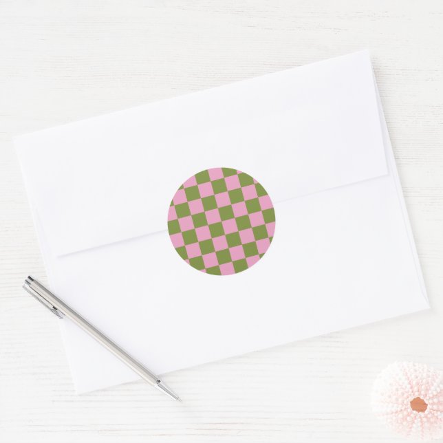 Pink Green Checkered Gingham Pattern Runder Aufkleber (Umschlag)