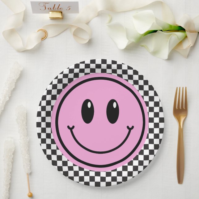 Pink Happy Face Schachbrett Kindergeburtstag Pappteller (Hochzeit)