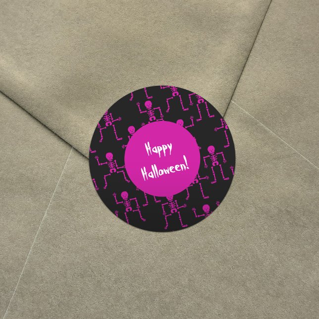 Pink Happy Halloween Tanzskelettmuster Muster Runder Aufkleber (Von Creator hochgeladen)