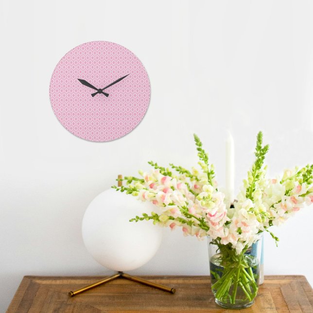 Pink Inverted Triangle Pattern Wall clock Große Wanduhr (Von Creator hochgeladen)