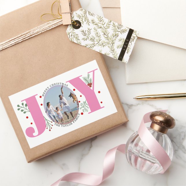 Pink Joy with berries Christmas photo Rechteckiger Aufkleber (Schenken)