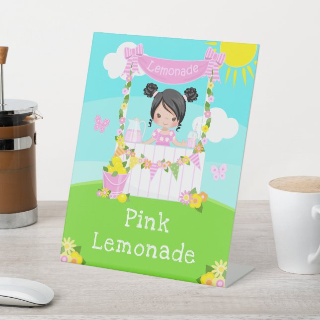 Pink Lemonade Stand Birthday Black Hair Girl Sockelschild (In SItu)