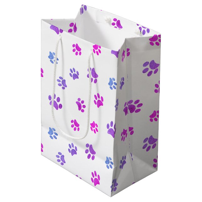 Pink Lila Blue Paw Prints Muster Mittlere Geschenktüte (Vorderseite Schrägansicht)
