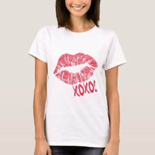 Pink Lips XOXO   Makeup Artist T-Shirt