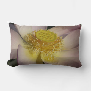 Pink Lotus Blume I Summer Floral Lendenkissen