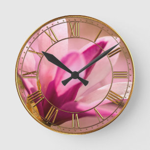 Pink Magnolia Runde Wanduhr
