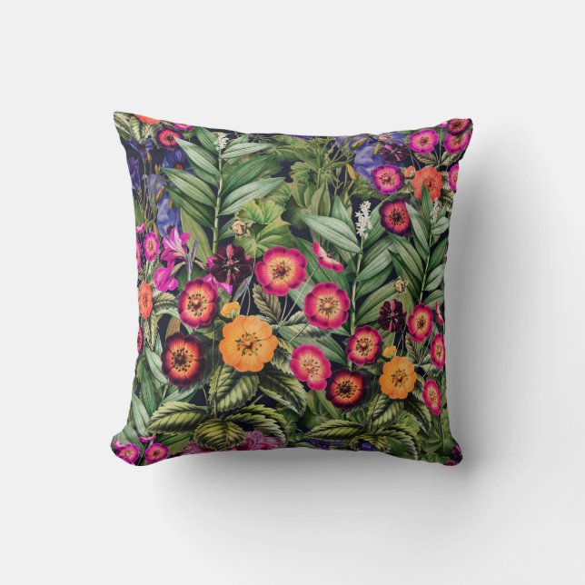 Pink Meadow Floral Kissen (Vorderseite)