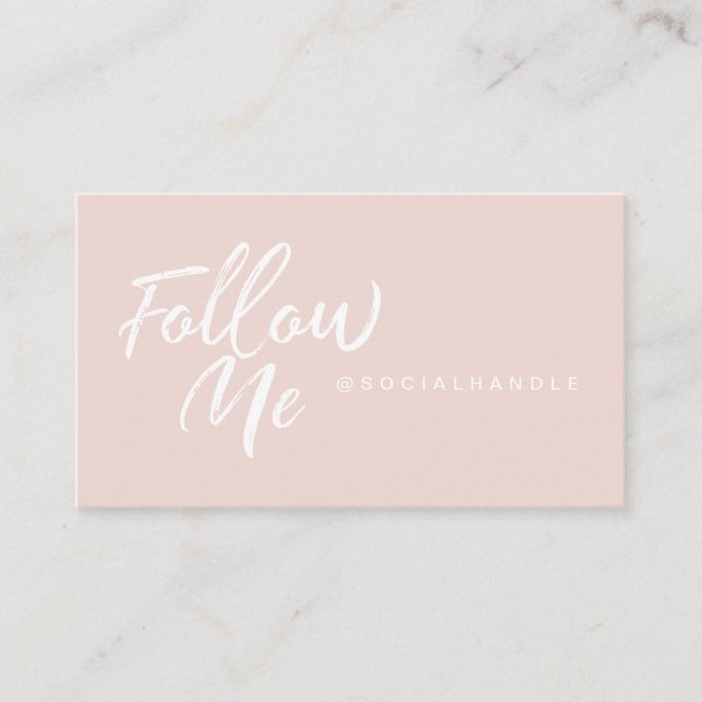 Pink Modern & Minimal Social Media Folgen Sie mir  Visitenkarte (Vorderseite)