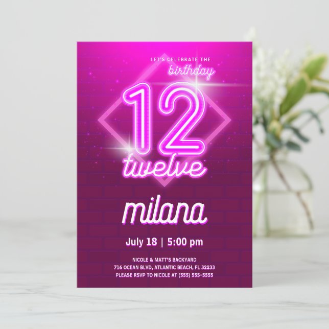 Pink Neon 12e Anniversaire Carte d'invitation (Debout devant)