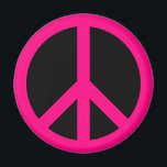 Pink Peace Sign Magnet<br><div class="desc">Ein rosa Rose-Friedenssymbol vor schwarzem Hintergrund.</div>