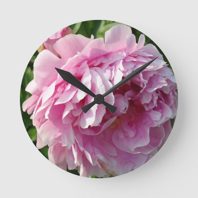 Pink Peony Foto Hütte Bauernhof Blumengarten Runde Wanduhr (Vorderseite)