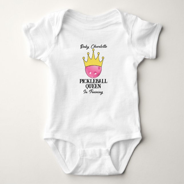 Pink Pickleball Queen in Training Baby Dusche Baby Strampler (Vorderseite)