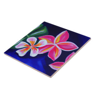 Pink pink plumeria auf blau tropisch fliese