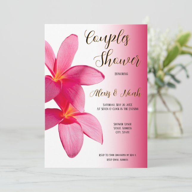 Pink Plumeria Blume auf Rosa, Blüten, Paare Einladung (Stehend Vorderseite)
