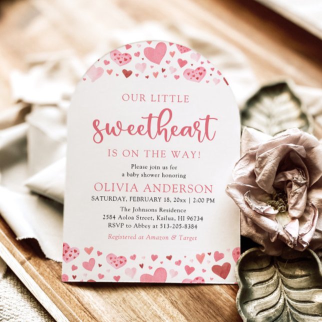 Pink Red Hearts Unsere kleine Sweetheart Baby Dusc Einladung (Von Creator hochgeladen)