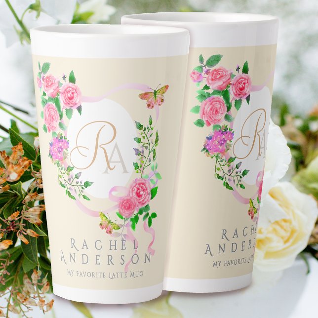 Pink Rose Ribbon Chic Monogram Beige Latte Tasse (Pink Rose Monogram Latte Mug.)