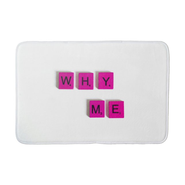 Pink Scrabble Tile Bath Mat - Spielend & gemütlich Badematte (Vorderseite)