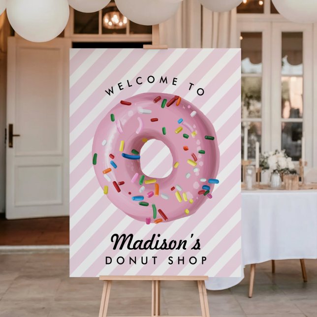 Pink Sprinkle Donut Geburtstag Begrüßungszeichen Poster (Von Creator hochgeladen)