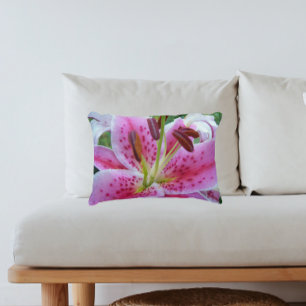 Pink Stargazer Lily Floral Zierkissen