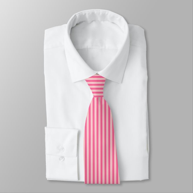 Pink Striped Tie Krawatte (Gebunden)