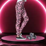 Pink Tiger Print Leggings<br><div class="desc">Die Leggings aus rosa Leoparden sind eine kühne und modische Wahl mit einem lebhaften hellrosa Hintergrund und einem aufwändigen Leopardenmuster. Die einzigartige Kombination aus der auffallenden Rosa und dem klassischen Leopardenprint schafft eine faszinierende Verbindung von moderner und animalistischer Ästhetik. Diese Leggings sind vielseitig und eignen sich sowohl für lässige als...</div>